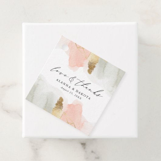 Étiquettes Cadeau Mariage géométrique Blush & Sage Aquarelle Or (En situation)