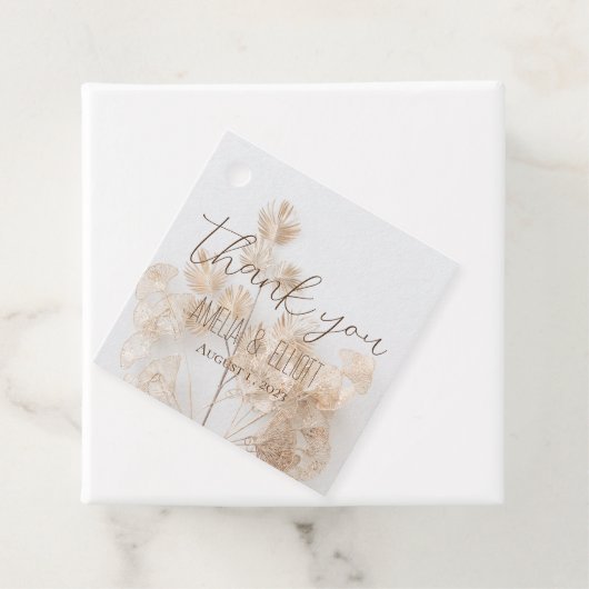 Étiquettes Cadeau Mariage moderne Favor or floral élégant merci (En situation)