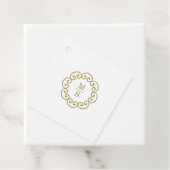 Étiquettes Cadeau Mariage Monogramme Or (En situation)