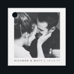 Étiquettes Cadeau Mariage photo minimaliste noir blanc<br><div class="desc">Étiquettes de mariage préférées de mariage minimaliste noir blanc</div>