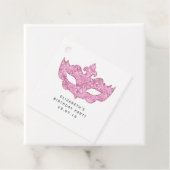 Étiquettes Cadeau Masque rose vintage et Damas (En situation)