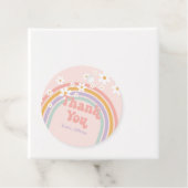 Étiquettes Cadeau Merci arc-en-ciel super Pastel (En situation)