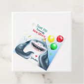 Étiquettes Cadeau Merci d'anniversaire des requins (En situation)