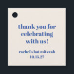 Étiquettes Cadeau Merci de Bat mitzvah personnalisé bleu ivoire gras<br><div class="desc">Typographie en gras bleu ivoire bleu personnalisé Merci Bat mitzvah mignon Favoriser les étiquettes</div>