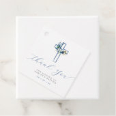 Étiquettes Cadeau Merci de croix de fleurs bleues (En situation)