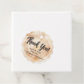 Étiquettes Cadeau Merci de mariage rustique élégant en bois coupé (En situation)