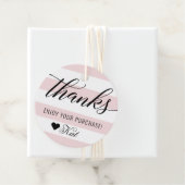 Étiquettes Cadeau Merci Modern Black Script Pale Rose Strips (En situation)