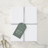 Étiquettes-cadeau Moderne Sage Green Élégant Mariage de script blanc (Avec de la ficelle)