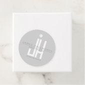 Étiquettes Cadeau Monogramme d'entreprise moderne | Gris (En situation)