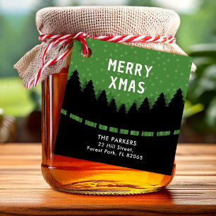 Étiquettes Cadeau Noël vert avec des arbres et de la neige