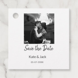 Étiquettes Cadeau Noir Blanc enregistrer la date ajouter QR nom date