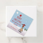 Étiquettes Cadeau Nouvel An Arbre de Noël de rennes drôle 2022 (En situation)