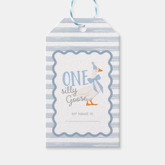 Étiquettes-cadeau One Silly Goose 1st Birthday Adoption Stuffie  (Devant)