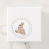 Étiquettes Cadeau Pâques Bunny Pastel Stripe (En situation)