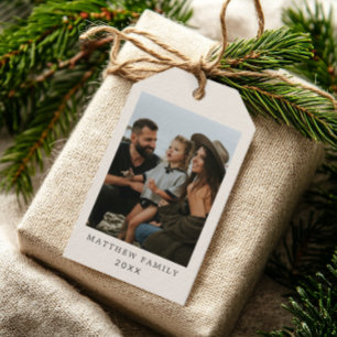 Étiquettes-cadeau Photo de famille beige minimaliste neutre moderne