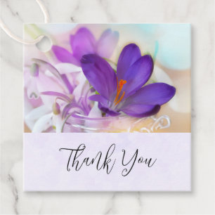 Étiquettes Cadeau Photo d'un joli Crocus de printemps violet