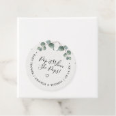 Étiquettes Cadeau Pop it When She Pops Elegant Eucalyptus Baby Showe (En situation)