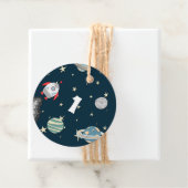 Étiquettes Cadeau Premier anniversaire Space Ship and Planets (En situation)