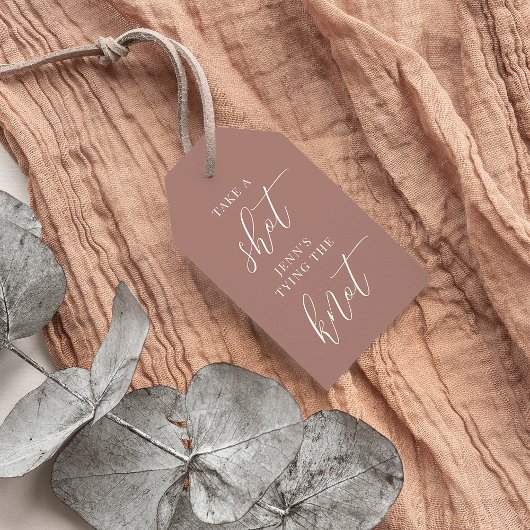Étiquettes-cadeau Prenez une balle, elle noue le noeud Bachelorette