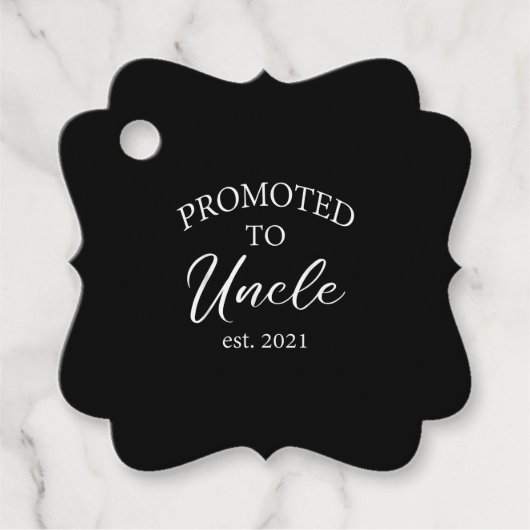 Étiquettes Cadeau Promu À Oncle Est. 2021 | Cadeau Pour Oncle (Devant)