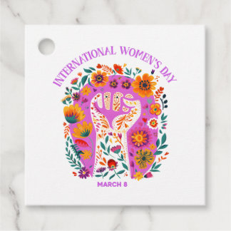 Étiquettes Cadeau Puissante Fête Florale Internationale des Femmes