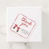 Étiquettes Cadeau Ready to Pop Baby Shower (En situation)