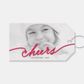 Étiquettes-cadeau Red Cheers Calligraphy Script Modern Photo Holiday (Devant (Horizontal))
