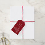 Étiquettes-cadeau Red Christmas Tree Winter Wedding Favor Tags<br><div class="desc">Merci à vos invités d'avoir assisté à votre cérémonie de mariage ou de la douche de décembre et à la réception lorsque vous personnalisez et joignez le festif Red Christmas Tree Winter Wedding Favor Tag à leur faveur de la fête. Ces élégants mariages d'hiver personnalisés remercient les étiquettes de faveur...</div>