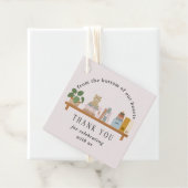 Étiquettes Cadeau Réserver Etagère Baby shower fille (En situation)