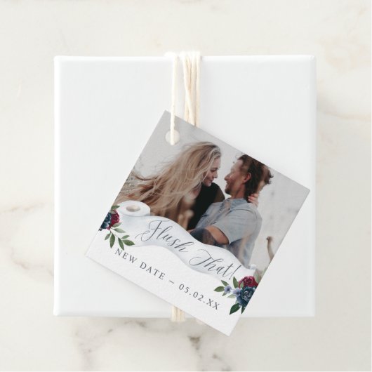 Étiquettes Cadeau Retirer cette nouvelle date Papier toilette Roll F (En situation)