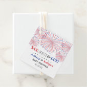 Étiquettes Cadeau Rouge, Blanc & Due ! baby shower 4 juillet (En situation)