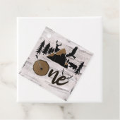 Étiquettes Cadeau Rustic Birch Outdoor Wilderness Un 1er anniversair (En situation)