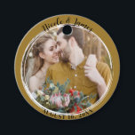 Étiquettes Cadeau Rustic Gold Minimal Mariage photo ronde tendance<br><div class="desc">personnaliser avec ou sans texte</div>