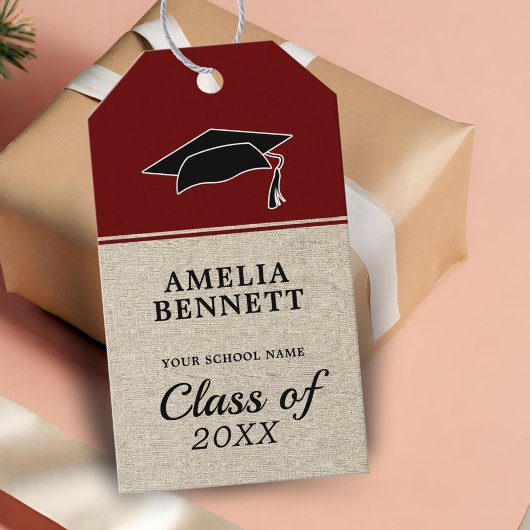 Étiquettes-cadeau Rustic Red Félicitations Casquette diplômé