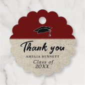 Étiquettes Cadeau Rustic Red Graduate Casquette Merci de graduation (Dos)