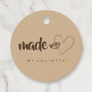 Étiquettes Cadeau Rustique moderne fait avec le coeur d'amour papier