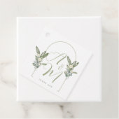 Étiquettes Cadeau Sage Green Wedding Monogram Initials Date Elegant (En situation)
