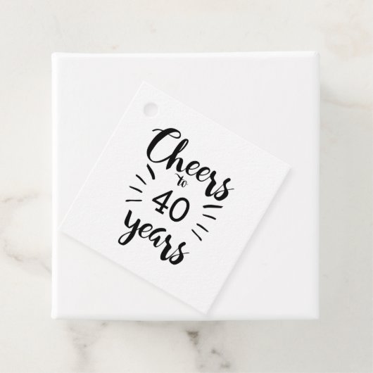 Étiquettes Cadeau Salutations jusqu'à 40 ans (En situation)