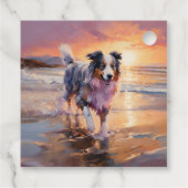Étiquettes Cadeau Sandy Australian Shepherd Dog on Beach Sunset (Dos)