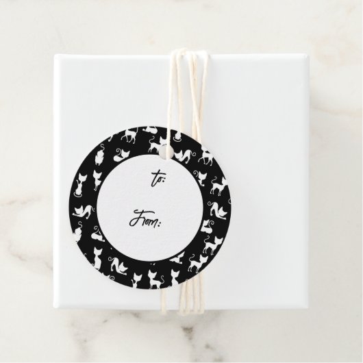 Étiquettes Cadeau Silhouette de chat noir et blanc (En situation)