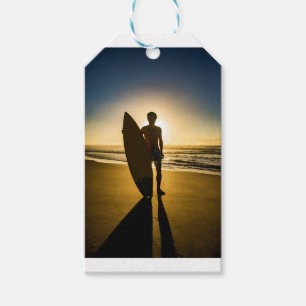 Étiquettes-cadeau Silhouette surfeuse au lever du soleil