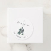 Étiquettes Cadeau Simple arbre de Noël élégant | Pin (En situation)