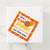 Étiquettes Cadeau Slam Dunk Basketball Valentine's Day (En situation)