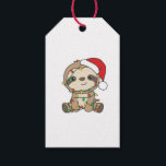 Étiquettes-cadeau Sloth Christmas Winter Animaux Slots<br><div class="desc">Le paresseux à Noël avec des lumières de fées. Animaux amusants avec des cadeaux et de la neige pour les vacances. Un doux salut de Noël. Les fentes sont des animaux mignons et parfaits pour Noël.</div>