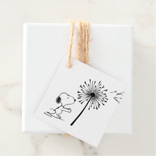 Étiquettes Cadeau Snoopy Avec Dandelion (En situation)