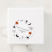 Étiquettes Cadeau Soyons éffrayants de la fête d'Halloween blanc (En situation)