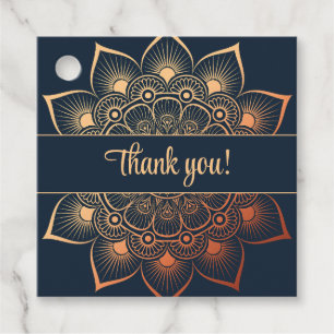Étiquettes Cadeau Tag du produit Mandala de pêche bleu marine modern