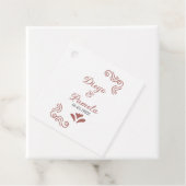 Étiquettes Cadeau Terracotta noir rustique espagnol mariage couple f (En situation)