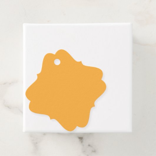 Étiquettes Cadeau Texture Arrière - plan orange coupée pour le Web e (En situation)