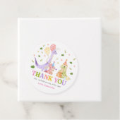 Étiquettes Cadeau Three Rex Dinosaur Birthday (En situation)